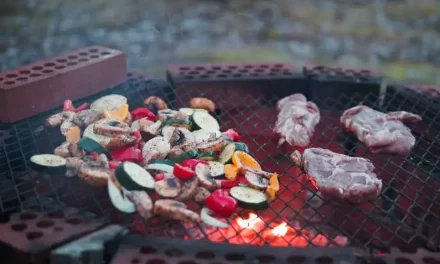 Low Carb vs Keto: What’s the Difference?